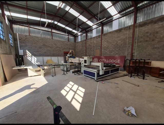 1,000M² WAREHOUSE FOR SALE IN BENROSE